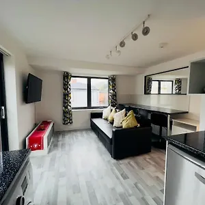 Apartment Lovely 2 Bedroom Flat With Free Parking Flat 5, Nottingham