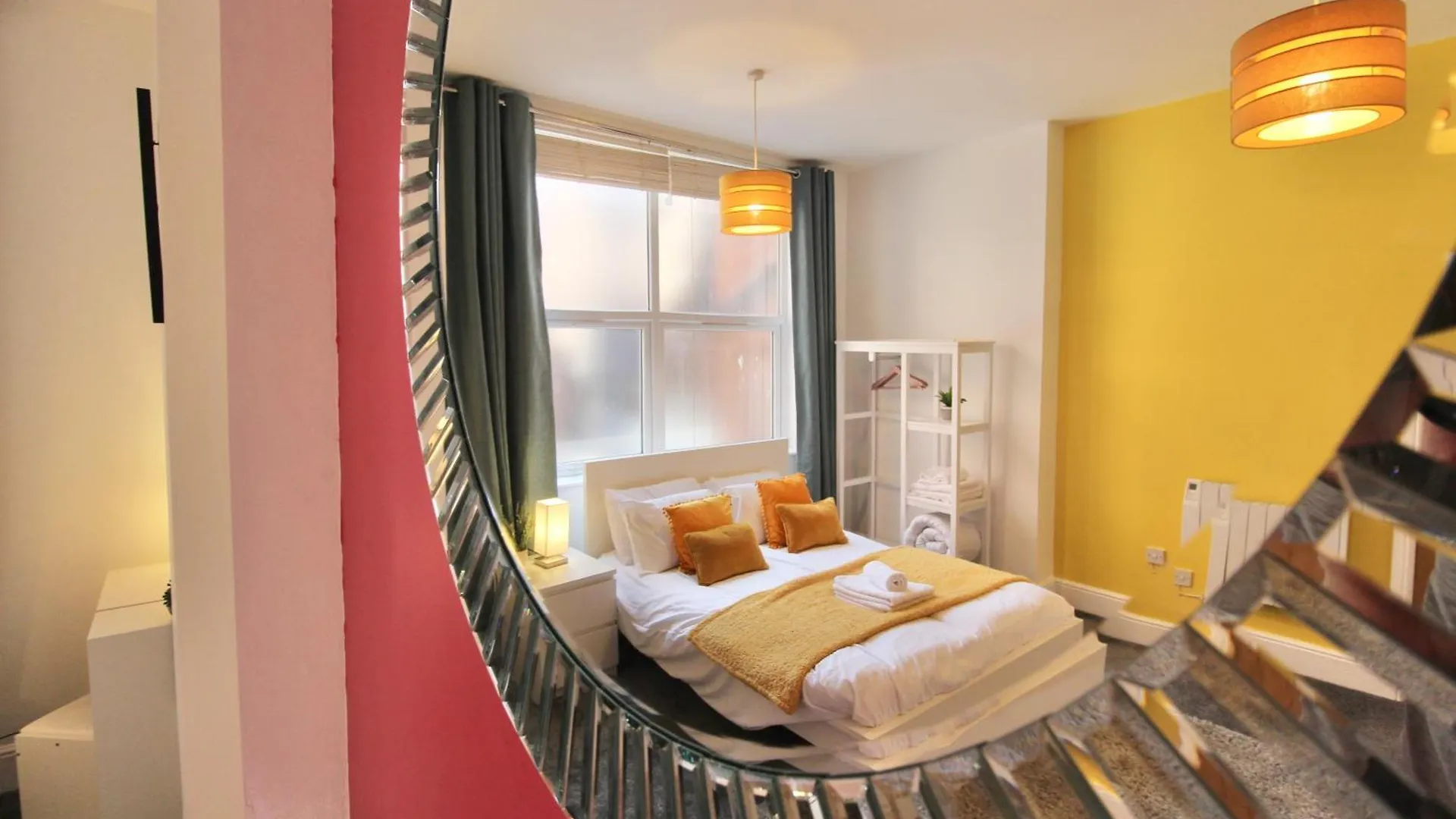 Stunning Central City Apartment Nottingham